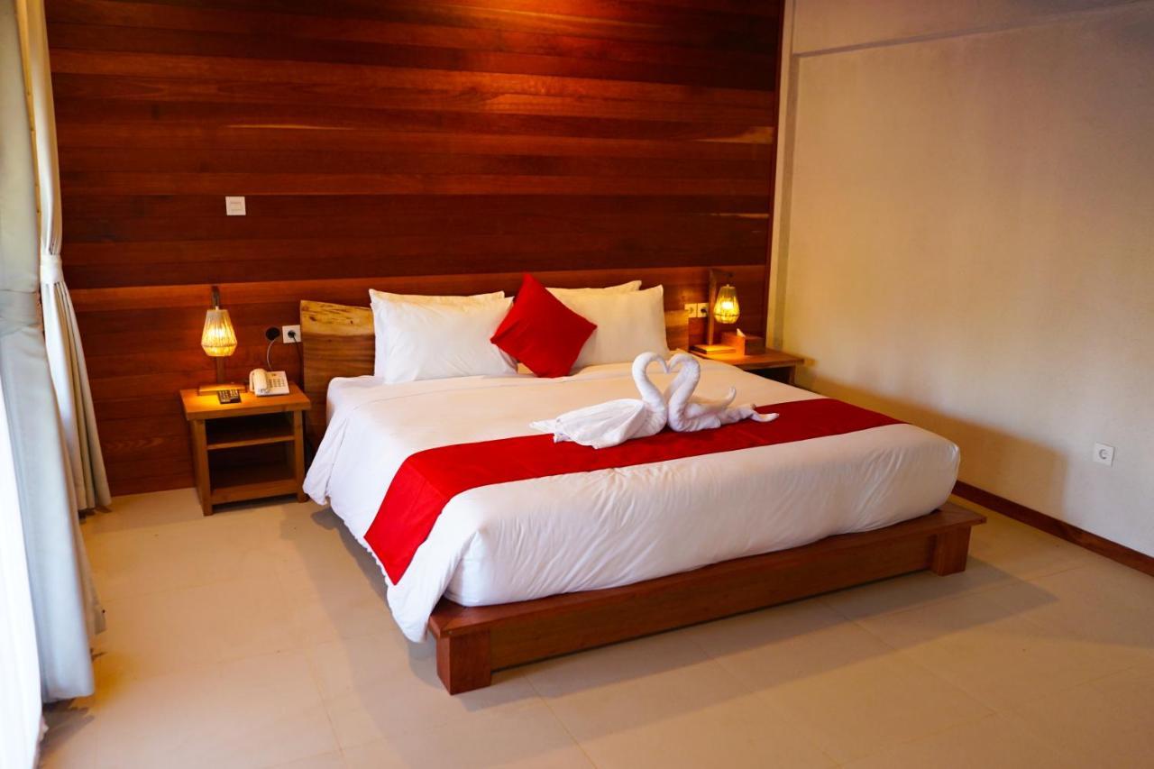 La'Villaris Hotel & Resto Kuta  エクステリア 写真
